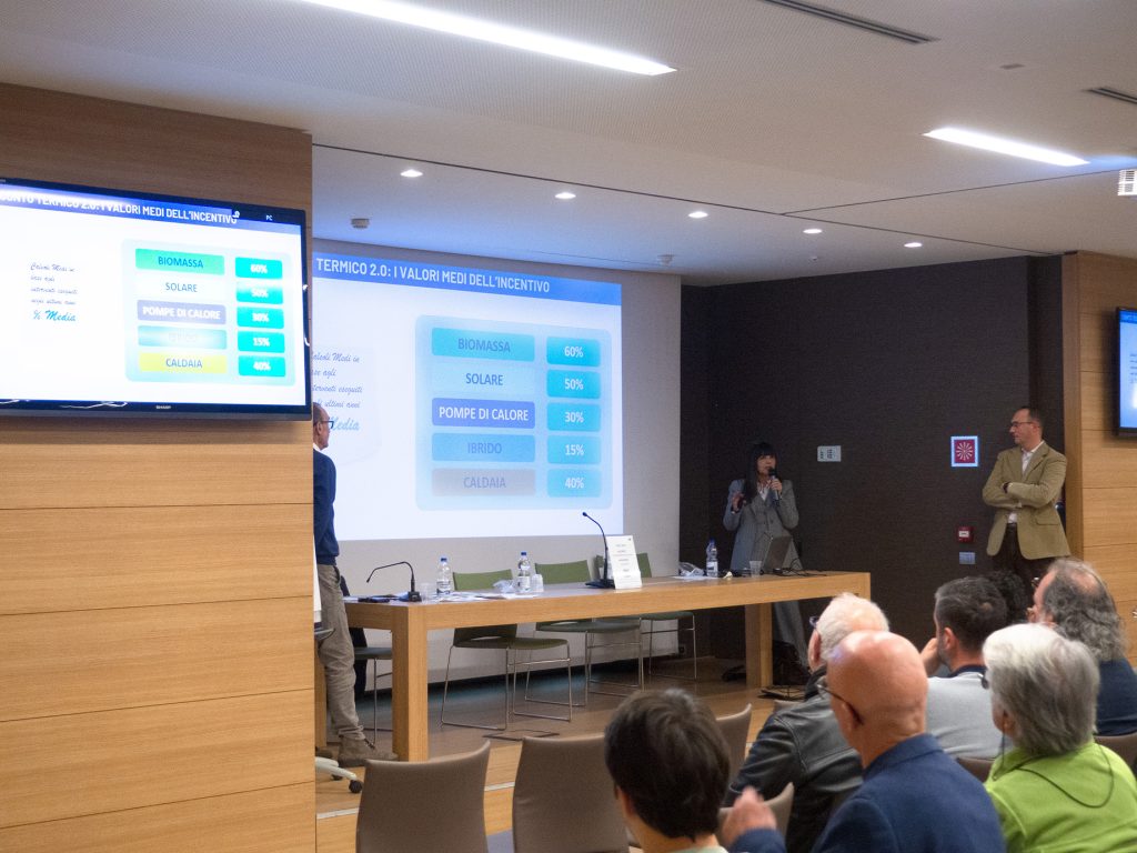 relatori parlano di conto termico ed energia rinnovabile
