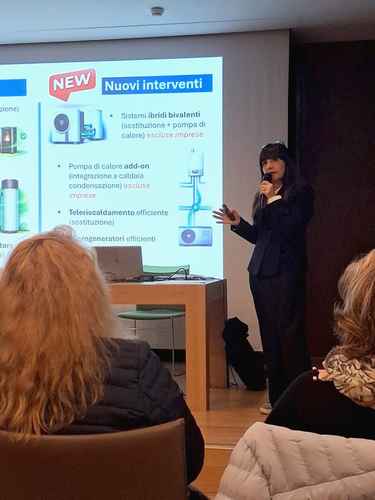 Acquatica ospite all'evento Energia24H 2026 su fotovoltaico e tecnologia, intervento di Elisa Giussani su tecnologie incentivabili.